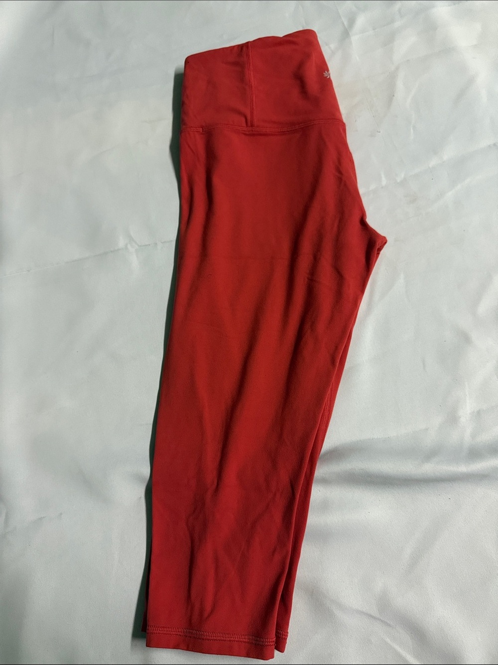 Athleta red capris